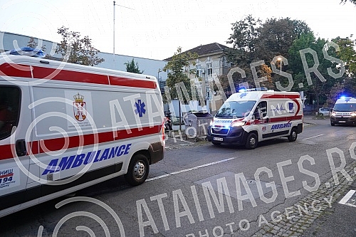 Children who were injured in a traffic accident in Bulgaria, when the bus overturned, arrived at the University Children's Clinic in Tirsova, where their treatment will continue.Deca koja su povredjena u saobracajnoj nesreci u Bugarskoj, kada se pr
