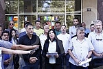 In front of the building of the City Administration, a press conference was held for the councilor group United in the Assembly of Belgrade.Ispred zgrade Gradske uprave odrzana je konferencija za medije odbornicke grupe Ujedinjeni u Skupstini Beogr