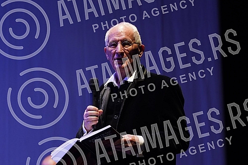 Association of Dramatic Artists of Serbia presented a monograph on the actor Hadzi Petar Bozovic. Udruzenje dramskih umetnika Srbije je predstavilo monografiju o glumcu Hadzi Petru Bozovic.