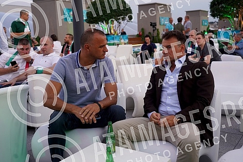 Organized by the Heineken brand, a viewing of the UEFA EURO 2020 final between Italy and England was organized on the roof of the Galerija shopping center, which opened this space for one event for the first time.U organizaciji brenda Heineken orga