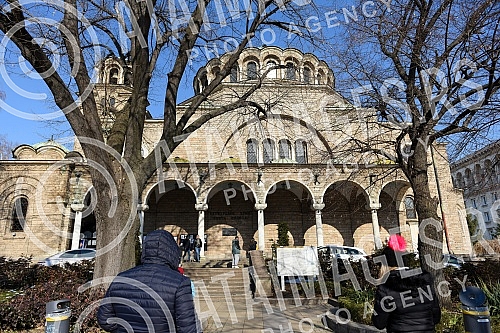 Sofia is the capital and largest city of the Republic of Bulgaria and the seat of two districts, the city of Sofia and the Sofia region.Sofija je glavni i najveci grad Republike Bugarske i sediste dva okruga, grada Sofije i Sofijske oblasti.