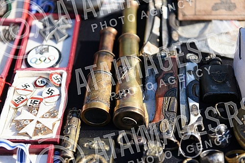 Sofia is the capital and largest city of the Republic of Bulgaria and the seat of two districts, the city of Sofia and the Sofia region.Sofija je glavni i najveci grad Republike Bugarske i sediste dva okruga, grada Sofije i Sofijske oblasti.