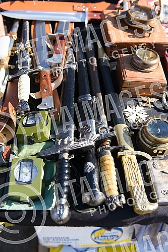 Sofia is the capital and largest city of the Republic of Bulgaria and the seat of two districts, the city of Sofia and the Sofia region.Sofija je glavni i najveci grad Republike Bugarske i sediste dva okruga, grada Sofije i Sofijske oblasti.