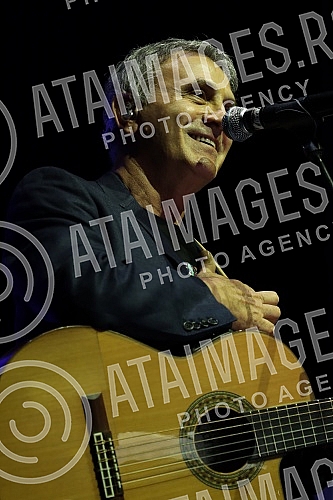 Greek singer Giorgos Dalaras held a concert in the mts hall at the opening of the 23rd edition of the Guitar Art Festival.Grcki pevac Jorgos Dalaras odrzao je koncert u mts dvorani na otvaranju 23. izdanja Guitar Art festivala.