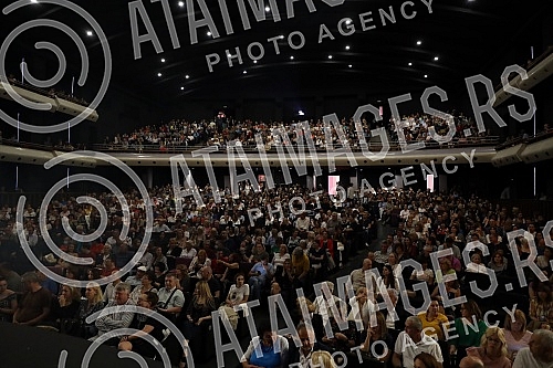 Greek singer Giorgos Dalaras held a concert in the mts hall at the opening of the 23rd edition of the Guitar Art Festival.Grcki pevac Jorgos Dalaras odrzao je koncert u mts dvorani na otvaranju 23. izdanja Guitar Art festivala.