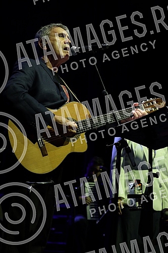 Greek singer Giorgos Dalaras held a concert in the mts hall at the opening of the 23rd edition of the Guitar Art Festival.Grcki pevac Jorgos Dalaras odrzao je koncert u mts dvorani na otvaranju 23. izdanja Guitar Art festivala.
