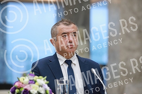 An agreement was signed at the National Museum on the digitalization of Miroslav's Gospel, the oldest surviving Serbian Cyrillic manuscript.U Narodnom muzeju potpisan je Sporazuma povodom digitalizacije Miroslavljevog jevandjelja, najstarijeg sacuv