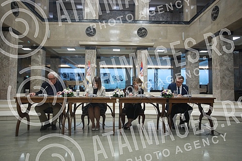 An agreement was signed at the National Museum on the digitalization of Miroslav's Gospel, the oldest surviving Serbian Cyrillic manuscript.U Narodnom muzeju potpisan je Sporazuma povodom digitalizacije Miroslavljevog jevandjelja, najstarijeg sacuv