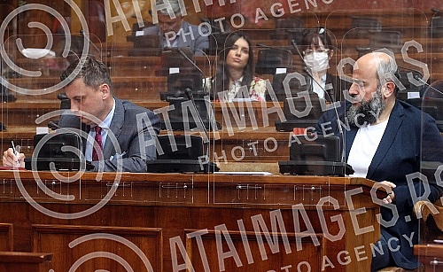 Ninth Extraordinary Session of the National Assembly of the Republic of Serbia in the Twelfth Convocation in the House of the National Assembly. Deveto vanredno zasedanje Narodne skupstine Republike Srbije u Dvanaestom sazivu u Domu Narodne skupsti