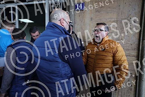 The Serbian Progressive Party handed over the list for the parliamentary elections to Aleksandar Vucic - Together we can do all the certified statements of the voters who support it, today, February 16, 2022. year, at 15 o'clock, at the headquarters 