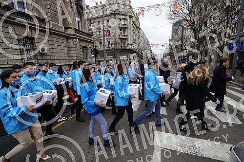 The Serbian Progressive Party handed over the list for the parliamentary elections to Aleksandar Vucic - Together we can do all the certified statements of the voters who support it, today, February 16, 2022. year, at 15 o'clock, at the headquarters 
