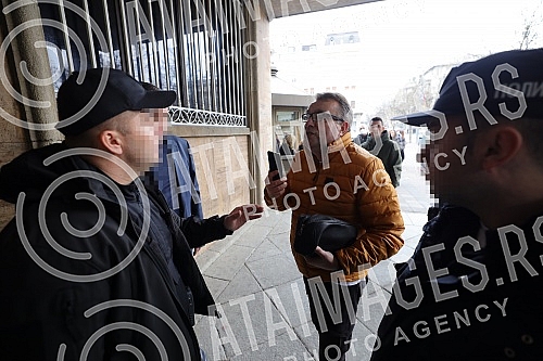 The Serbian Progressive Party handed over the list for the parliamentary elections to Aleksandar Vucic - Together we can do all the certified statements of the voters who support it, today, February 16, 2022. year, at 15 o'clock, at the headquarters 