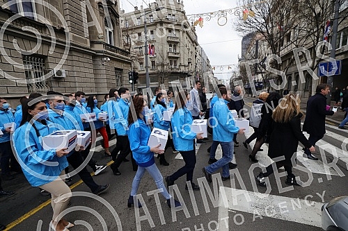 The Serbian Progressive Party handed over the list for the parliamentary elections to Aleksandar Vucic - Together we can do all the certified statements of the voters who support it, today, February 16, 2022. year, at 15 o'clock, at the headquarters 