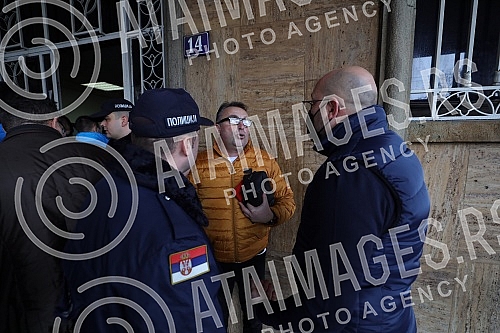 The Serbian Progressive Party handed over the list for the parliamentary elections to Aleksandar Vucic - Together we can do all the certified statements of the voters who support it, today, February 16, 2022. year, at 15 o'clock, at the headquarters 