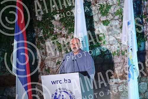 The World Rafting Championship was officially opened in Banja Luka at the location below the Kastel Fortress, and 62 teams from 22 countries will take part in this competition. With a magnificent program, with special light effects and 