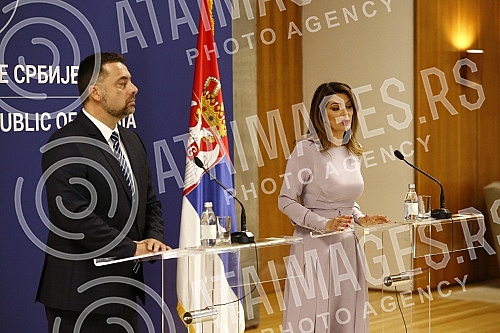 Statements for the media after the meeting of the Minister of Trade, Tourism and Telecommunications Tatjana Matic with the Minister of Economic Development and Tourism of Montenegro Goran Djurovic.Izjave za medije posle sastanak ministarke trgovine