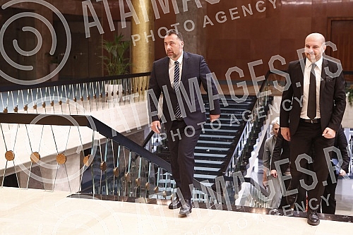 A meeting between the Minister of Trade, Tourism and Telecommunications, Tatjana Matic, and the Minister of Economic Development and Tourism of Montenegro, Goran Djurovic, was held at the Palace of Serbia.U Palati Srbija odrzan je sastanak ministar