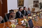 A meeting between the Minister of Trade, Tourism and Telecommunications, Tatjana Matic, and the Minister of Economic Development and Tourism of Montenegro, Goran Djurovic, was held at the Palace of Serbia.U Palati Srbija odrzan je sastanak ministar
