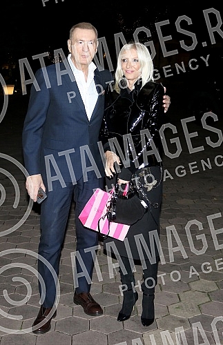 Dejan Tomasevic and wife Jelena Tomasevic celebrated the coming of age of their daughter Mija.Dejan Tomasevic i supruga Jelena Tomasevic proslavili su punoletstvo njihove cerke Mije.