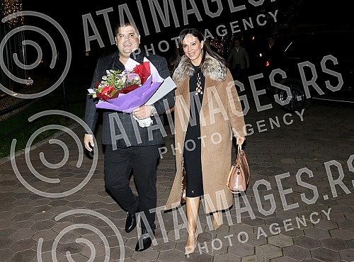 Dejan Tomasevic and wife Jelena Tomasevic celebrated the coming of age of their daughter Mija.Dejan Tomasevic i supruga Jelena Tomasevic proslavili su punoletstvo njihove cerke Mije.