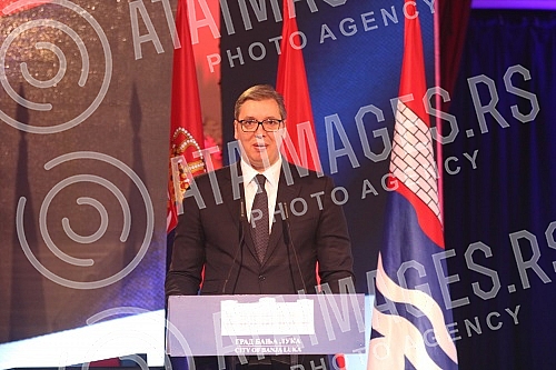 The President of Serbia, Aleksandar Vucic, paid a visit to Banja Luka, where he talked with the highest officials, attended a meeting of the High council for cooperation between RS and Serbia, and was presented with the key to the City and the Charte