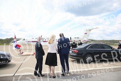 The President of Serbia, Aleksandar Vucic, paid a visit to Banja Luka, where he talked with the highest officials, attended a meeting of the High council for cooperation between RS and Serbia, and was presented with the key to the City and the Charte