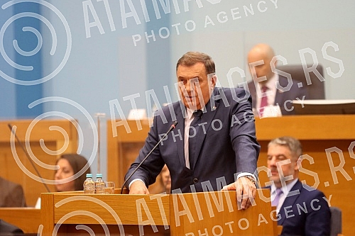 At the 31st special session, the National Assembly of the Republika Srpska adopted the Information and a set of conclusions on the international, political and security situation - the place and role of the Republika Srpska.Narodna skupstina Republ