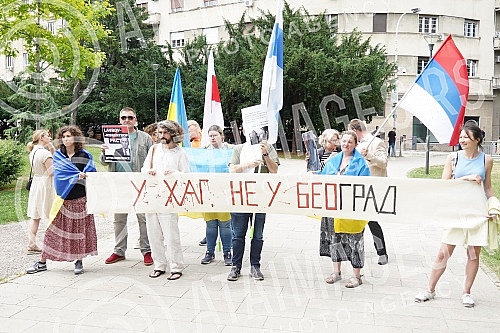 An informal group of citizens 