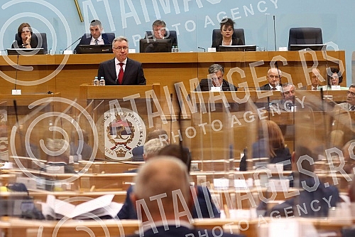 At the 31st special session, the National Assembly of the Republika Srpska adopted the Information and a set of conclusions on the international, political and security situation - the place and role of the Republika Srpska.Narodna skupstina Republ