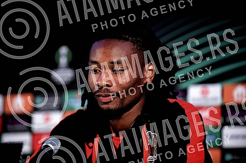 Lucian Favre, coach of FC Nice and Khephren Thuram, player of FC Nice, held a press conference on the occasion of the upcoming conference league match they are playing against FC Partizan.Lucian Favre, trener FK Nice i Khephren Thuram, igrac FK Nic