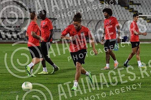 The players of FC Nice held a training session on the occasion of the upcoming Conference League match against FC Partizan.Igraci FK Nice odrzali su trening povodom predstojeceg meca Lige konferencija koji igraju protiv FK Partizan.