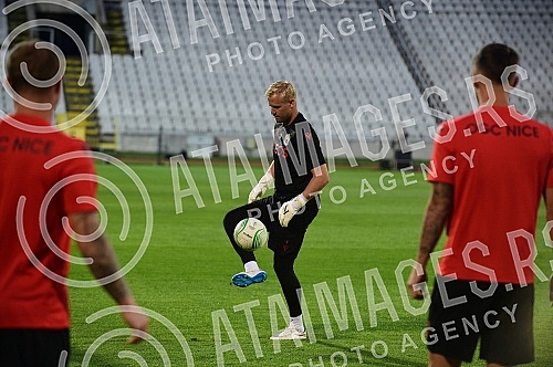 The players of FC Nice held a training session on the occasion of the upcoming Conference League match against FC Partizan.Igraci FK Nice odrzali su trening povodom predstojeceg meca Lige konferencija koji igraju protiv FK Partizan.