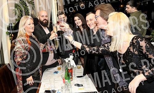 Sanja Ilic and Balkanika celebrated the victory on Beovizija and going to Eurosong in Lisbon at the Usce restaurant.Sanja Ilic i Balkanika proslavila je pobedu na Beoviziji i odlazak na Eurosong u Lisabon u restoranu Usce.