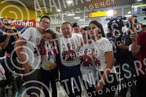 Karate player Jovana Prekovic, who won a gold medal and a gold water polo team of Serbia at the Olympic Games in Tokyo, arrived in Serbia and on that occasion a press conference was held at the Nikola Tesla Airport.Karatiskinja Jovana Prekovic koja 
