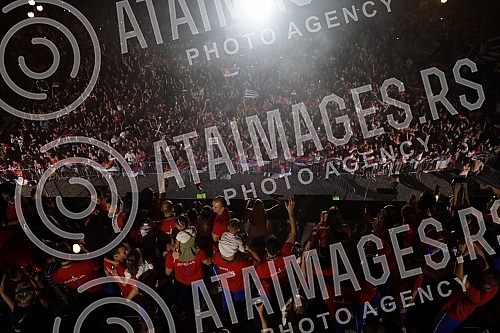 On the plateau in front of the City Assembly of Belgrade, a reception was organized for the members of the Serbian Olympic team who won nine medals at the Games in Tokyo, and the Olympians addressed the audience from the balcony of the City Assembly.