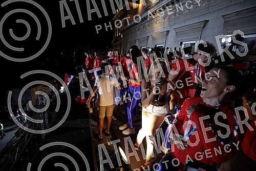On the plateau in front of the City Assembly of Belgrade, a reception was organized for the members of the Serbian Olympic team who won nine medals at the Games in Tokyo, and the Olympians addressed the audience from the balcony of the City Assembly.