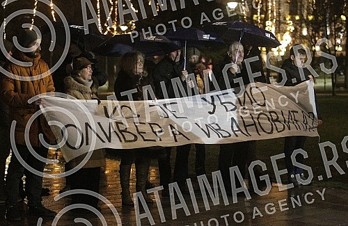 Protest of the Association of Free Citizens regarding the murder of Oliver Ivanovic.Protest Udruzenja slobodnih gradjana povodom ubistva Olivera Ivanovica.