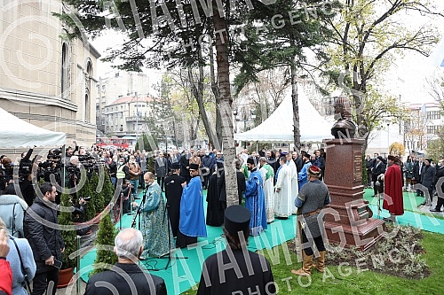 The solemn ceremony of unveiling the bust of Alexander Nevsky in the gate of the church of St. Alexander Nevsky.Svecana ceremonija otkrivanja biste Aleksandra Nevskog u porti crkve Sv. Aleksandra Nevskog.