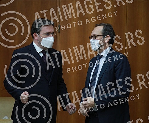 A meeting between Foreign Minister Nikola Selakovic and the Head of the EU Delegation to Serbia, Emanuele Giaufret, and the ambassadors of EU members accredited to Serbia was held at the Palace of Serbia. U Palati Srbija odrzan je sastanak ministra