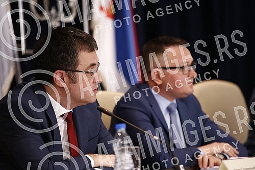 The press conference of the NBS Governor Jorgovanka Tabakovic on current developments in the financial sector was held at the National Bank of Serbia. U Narodnoj banci Srbije odrzana je konferencija za novinare guvernera NBS Jorgovanke Tabakovic o 