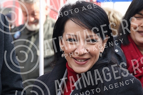 At the Terazije Fountain, representatives of the 