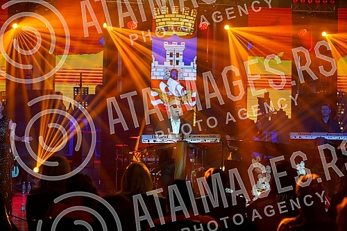 Sasa Matica concert on the occasion of Women's Day from the Belgrade City Assembly.Koncert Sase Matica povodm Dana zena iz Skupstine grada Beograda. 