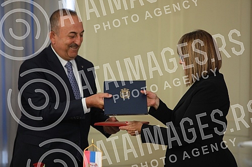 Serbian Foreign Minister Nikola Selakovic met with Turkish Foreign Minister Mevlut Cavusoglu.Ministar spoljnih poslova Srbije Nikola Selakovic sastao se sa ministrom spoljnih poslova Turske Mevlutom Cavusogluom. 