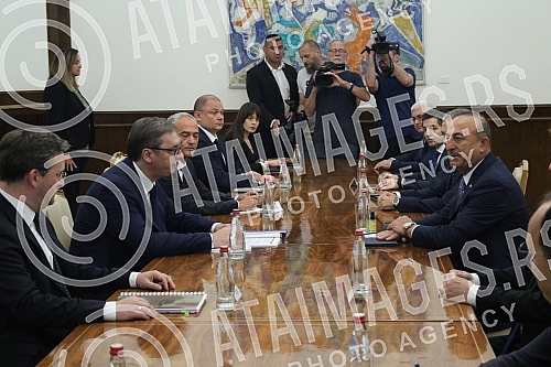 The President of the Republic of Serbia, Aleksandar Vucic, met with the Minister of Foreign Affairs of the Republic of Turkey, Mevlut Cavusoglu.Predsednik Republike Srbije Aleksandar Vucic sastao se sa ministrom spoljnih poslova Republike Turske Mev