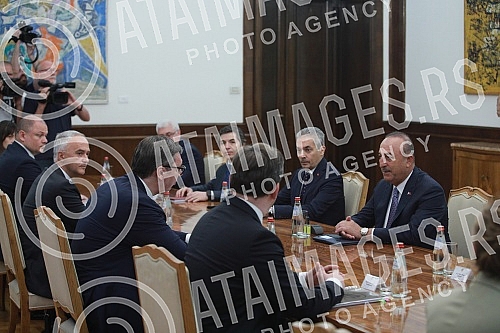 The President of the Republic of Serbia, Aleksandar Vucic, met with the Minister of Foreign Affairs of the Republic of Turkey, Mevlut Cavusoglu.Predsednik Republike Srbije Aleksandar Vucic sastao se sa ministrom spoljnih poslova Republike Turske Mev
