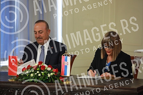 Serbian Foreign Minister Nikola Selakovic met with Turkish Foreign Minister Mevlut Cavusoglu.Ministar spoljnih poslova Srbije Nikola Selakovic sastao se sa ministrom spoljnih poslova Turske Mevlutom Cavusogluom. 