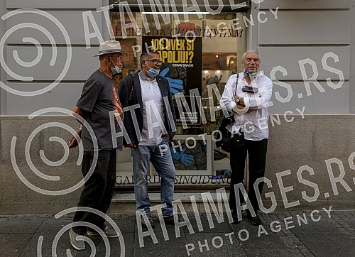 Photographer Goran Sivacki, a member of the editorial board of the MONDO portal, organized an exhibition of his photographs taken during the state of emergency and the coronavirus epidemic at the Singidunum gallery.Fotograf Goran Sivacki, clan reda