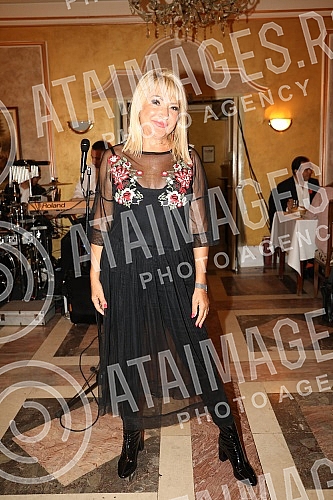 The independent union of pop artists and performers of Serbia marked three decades since the founding of that union in the restaurant 