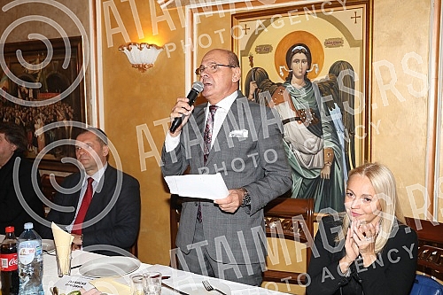 The independent union of pop artists and performers of Serbia marked three decades since the founding of that union in the restaurant 