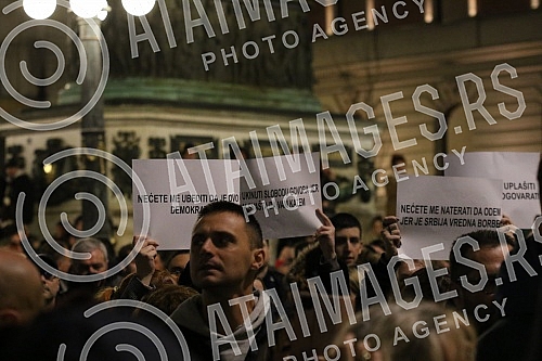 Several organizations and political parties called on citizens to gather in Belgrade's Republic Square, where those arrested and beaten during a peaceful protest and representatives of the organizers involved in the blockade will address those gather